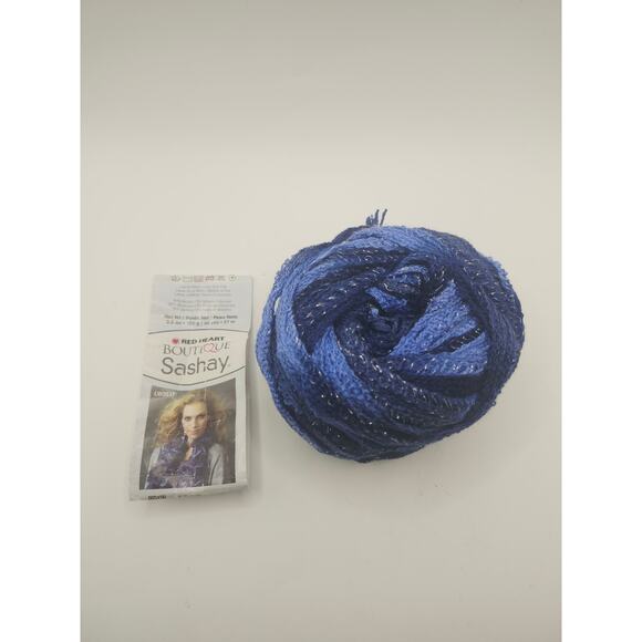 Red Heart Boutique Sashay Yarn Rumba 1934 Partial Cake Ruffle Scarf 3.5 oz - Picture 1 of 7